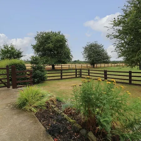 2 Crosslands York