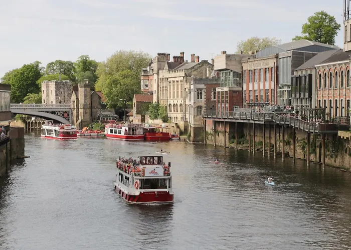 2 Crosslands Holiday home York