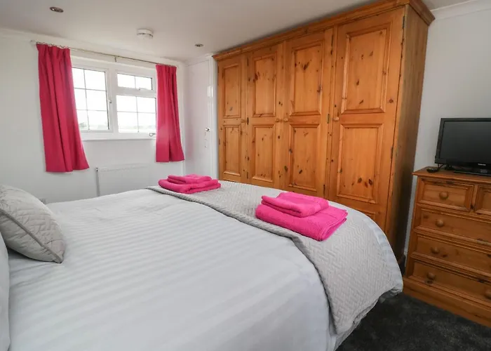 Holiday home 2 Crosslands *