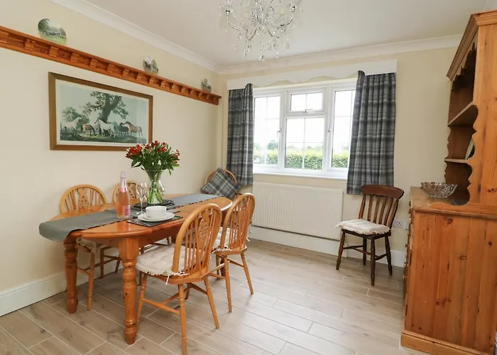 Holiday home 2 Crosslands *