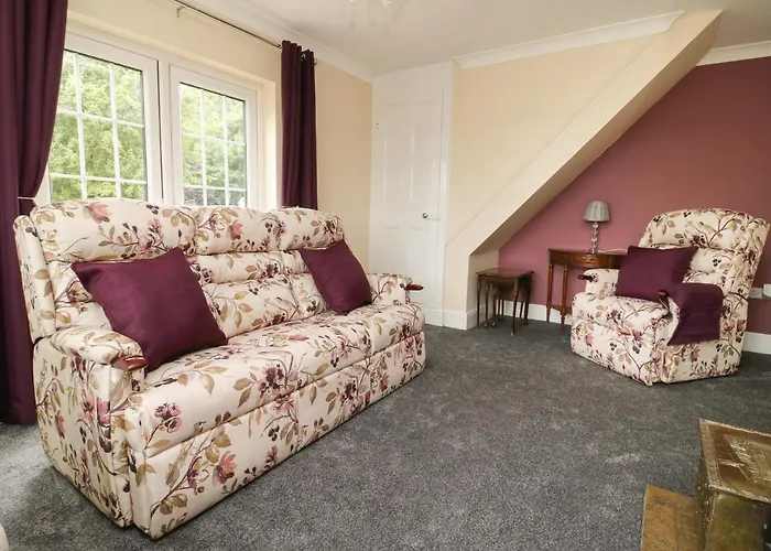 2 Crosslands Holiday home *